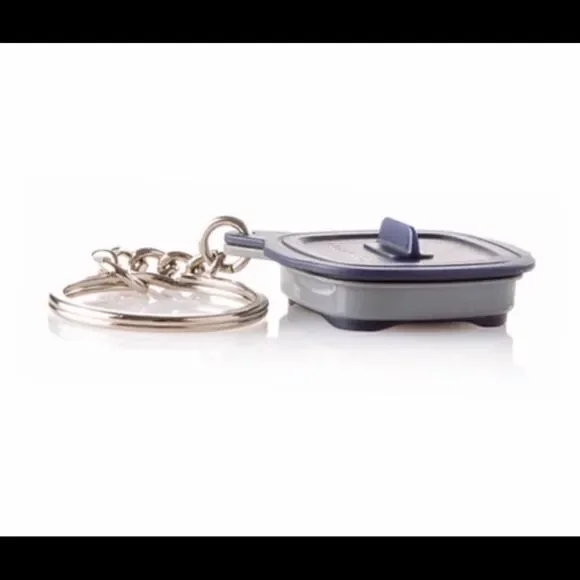 Tupperware MicroPro Grill Collectible Keychain - Picture 1 of 3